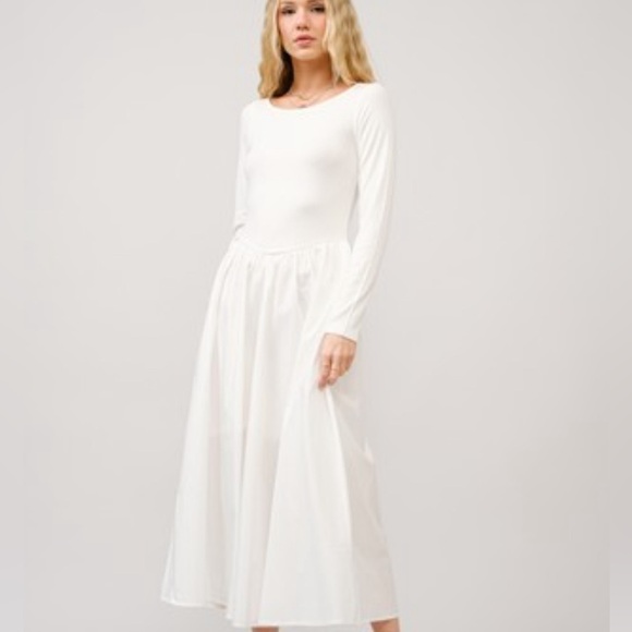 Dresses & Skirts - White winter Dress